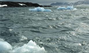 Russische Atom-U-Boote feuern Torpedos in der Barentssee ab