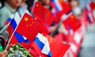 Chinas Xi Jinping stattet Russland einen Friedensbesuch ab und trifft Putin